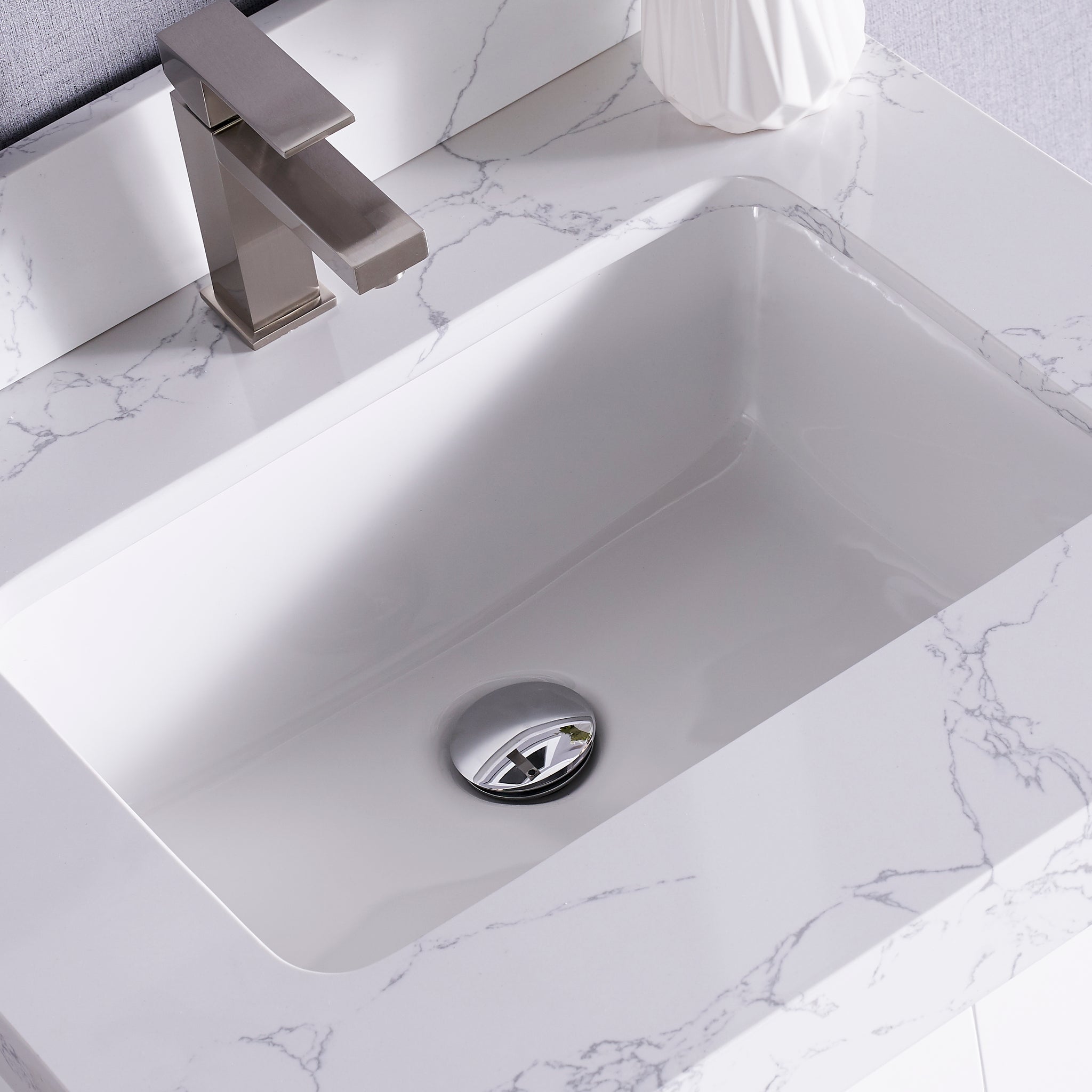 ᐅ【WOODBRIDGE Milan 37 Floor Mounted Single Basin Vanity Set with Solid  Wood Cabinet in White and Engineered Stone Composite Vanity Top in Dark  Gray with Pre-installed Undermount Rectangle Bathroom Sink in White